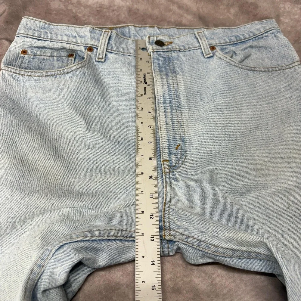 Vintage Levis 550 Jeans Mens 38x30 Light Wash Blue Relaxed Tapered‎ Made USA